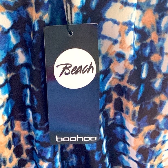 Woman’s Rompers Size L - Picture 5 of 13